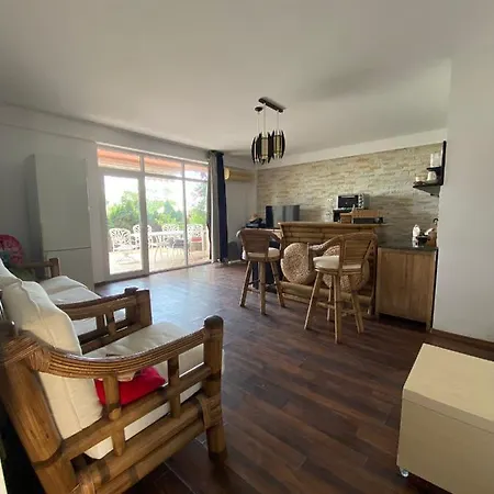 Apartament Coral Beach Mamaia Nord 91 Năvodari